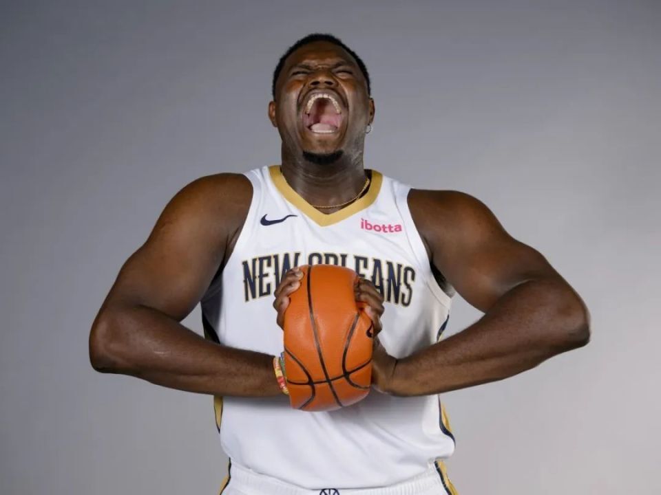 威廉森亮相, 公斤左右 威廉森亮相, 公斤左右