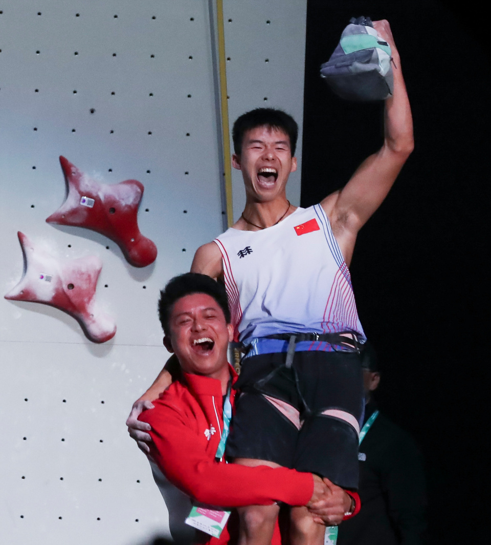 om, 他晋级决赛, TMfT om, 他晋级决赛, TMfT