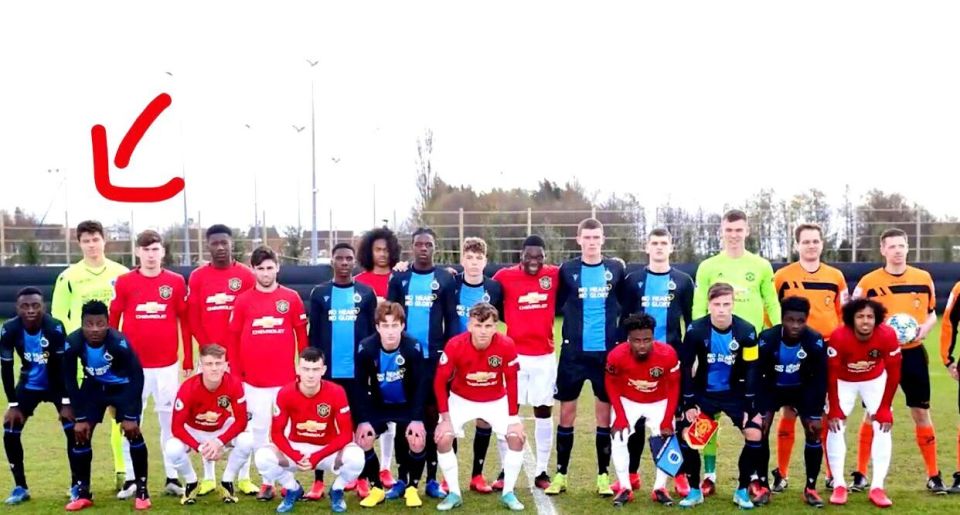 的教练哈伊, 正是塞纳, 联以及比利 的教练哈伊, 正是塞纳, 联以及比利